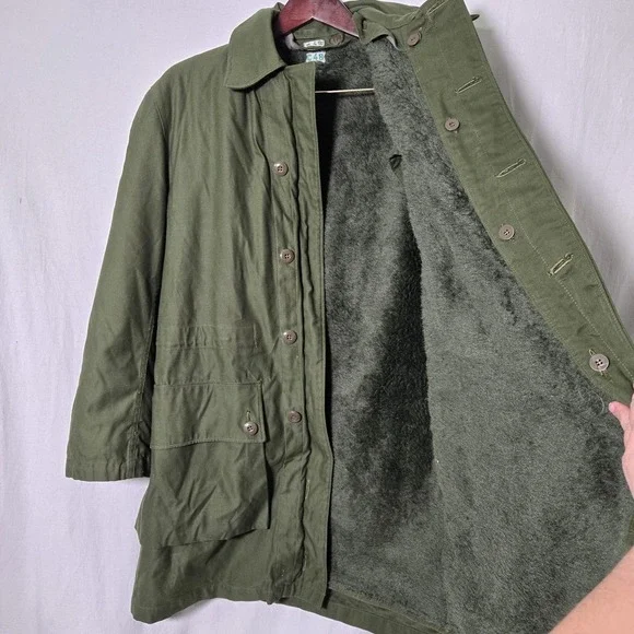 Vintage European NATO Army Green Heavy Coat Lined Removable Pile Fleece C48